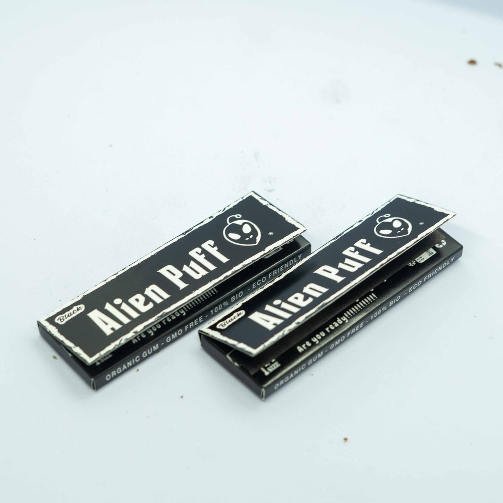 Alien Go 1 1/4 Size Purple Rolling Papers