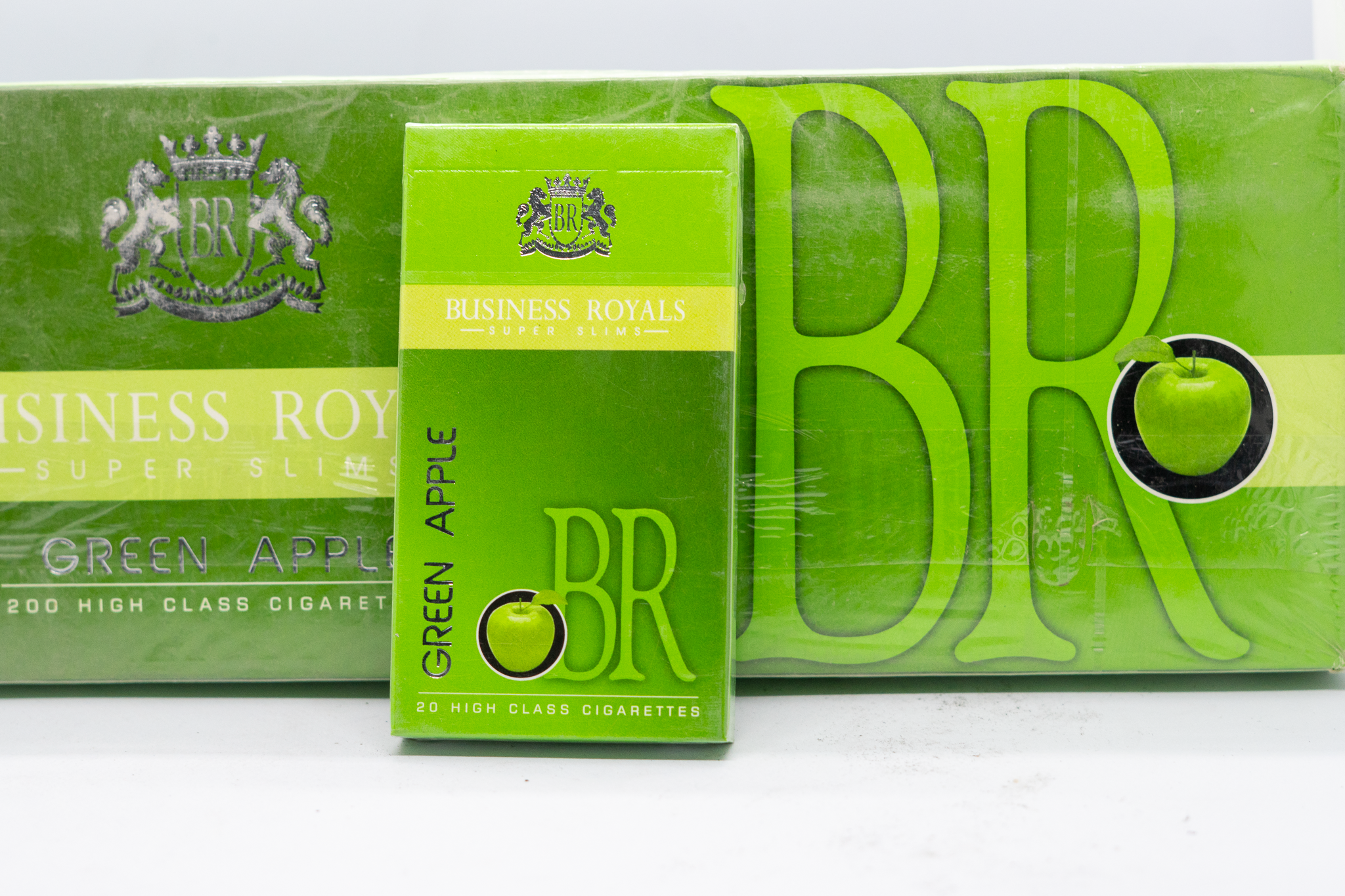 Business Royal Green Apple Cigarettes Full Box